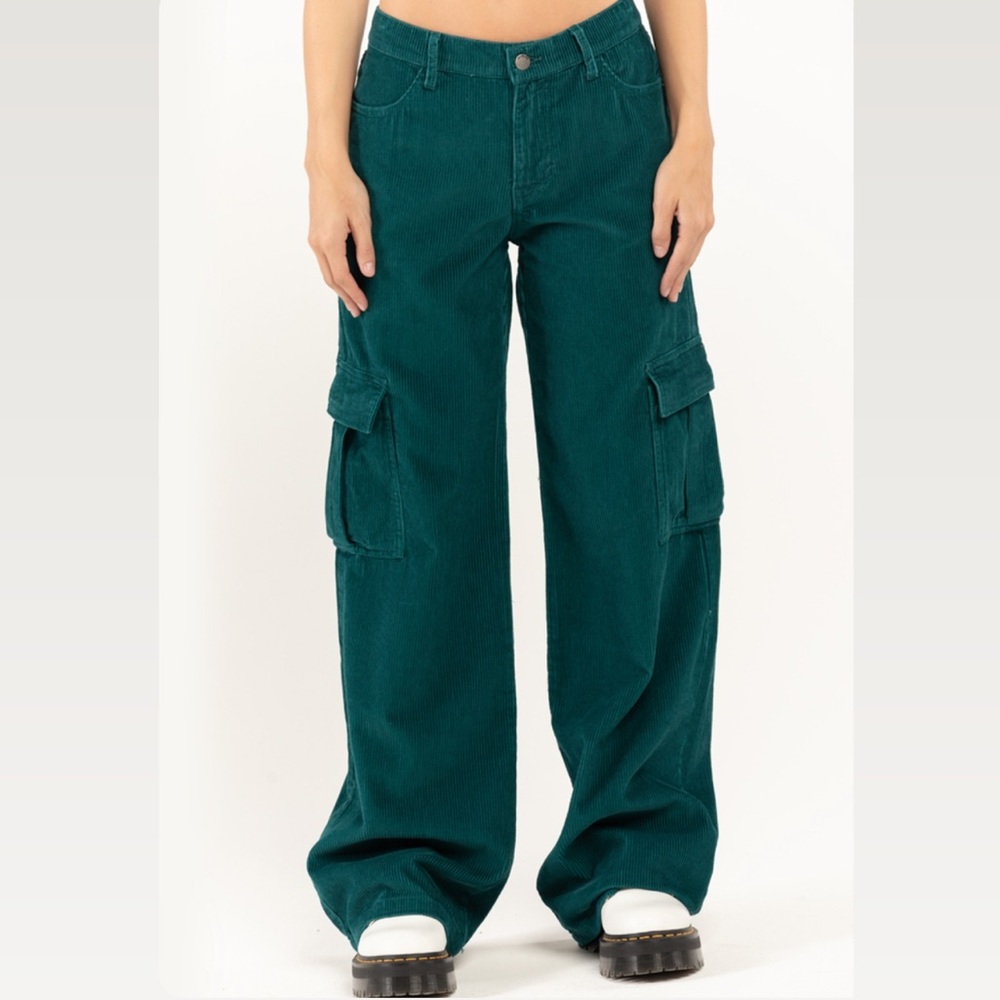 RSQ Dark Green/Blue Corduroy Baggy Cargo Pants 
Size US 26
